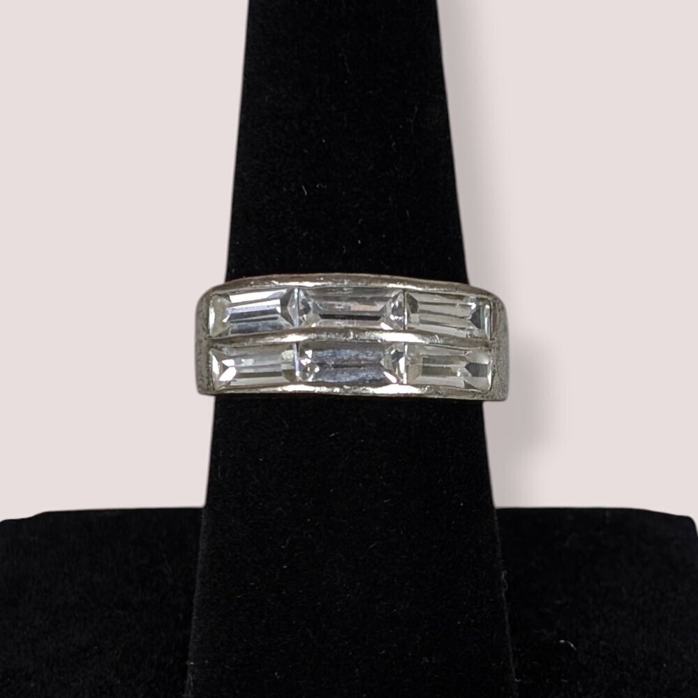 V. Clear Glass Baguette Front Ring